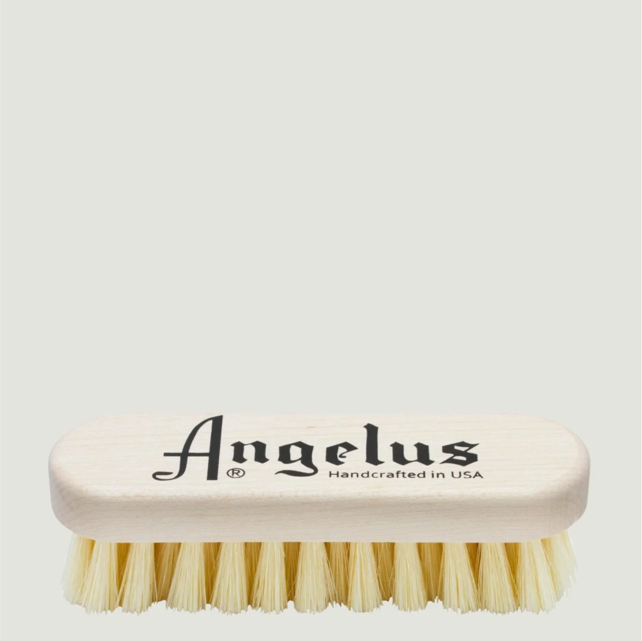 Cepillo angelus hug de cerdas naturales para sneakers